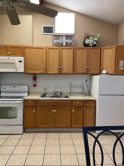 Large Piece Of Heaven Back House Apartamento *